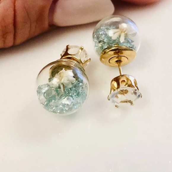 ‘Glass Ballroom' Dried Flower Sea Green Crystal Ball Earring - Picture 2 of 7
